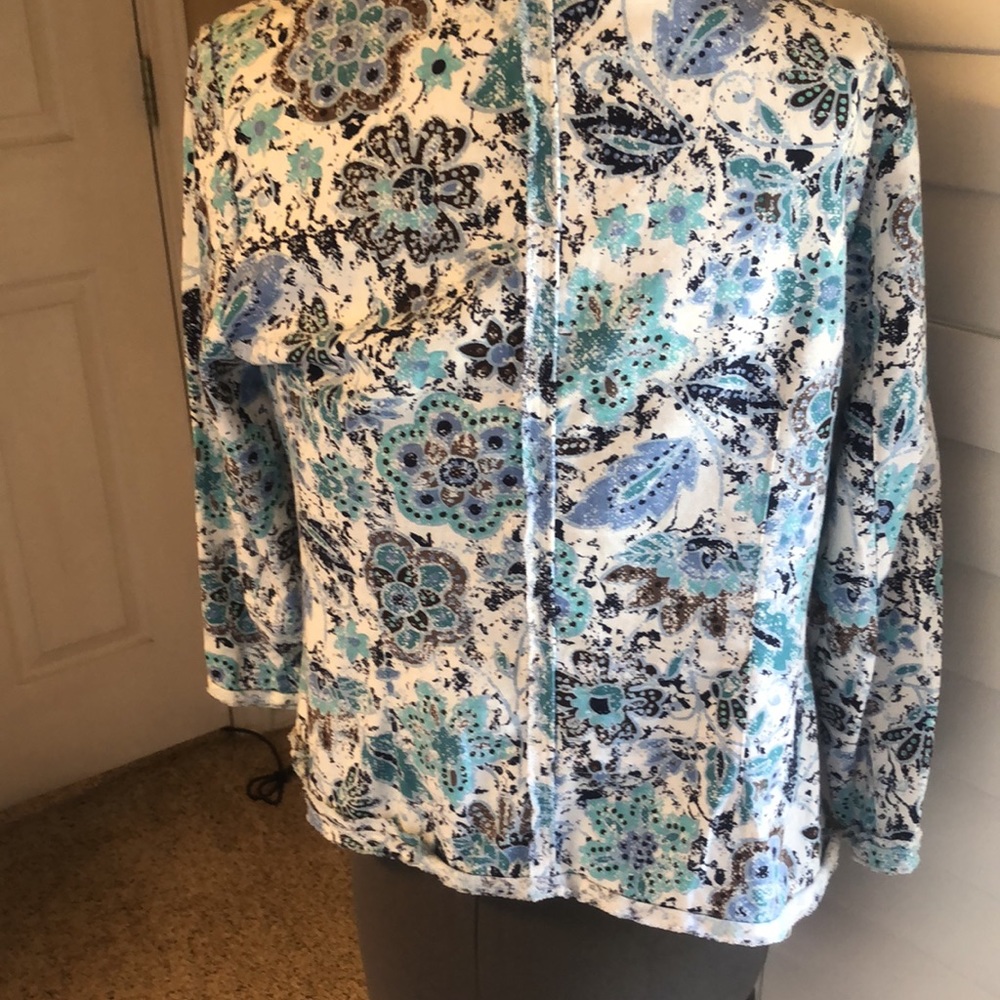 Jacket - Picture 3 of 3